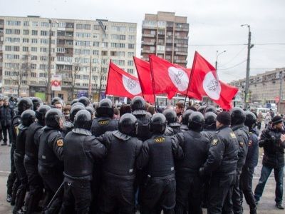 Задержание нацболов в Петербурге. Фото "Другая Россия"