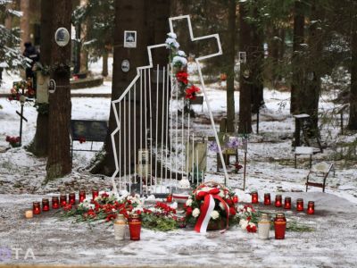 Памятник расстрелянным полякам в Левашово, ныне - исчезнувший. Фото: t.me/sotaproject